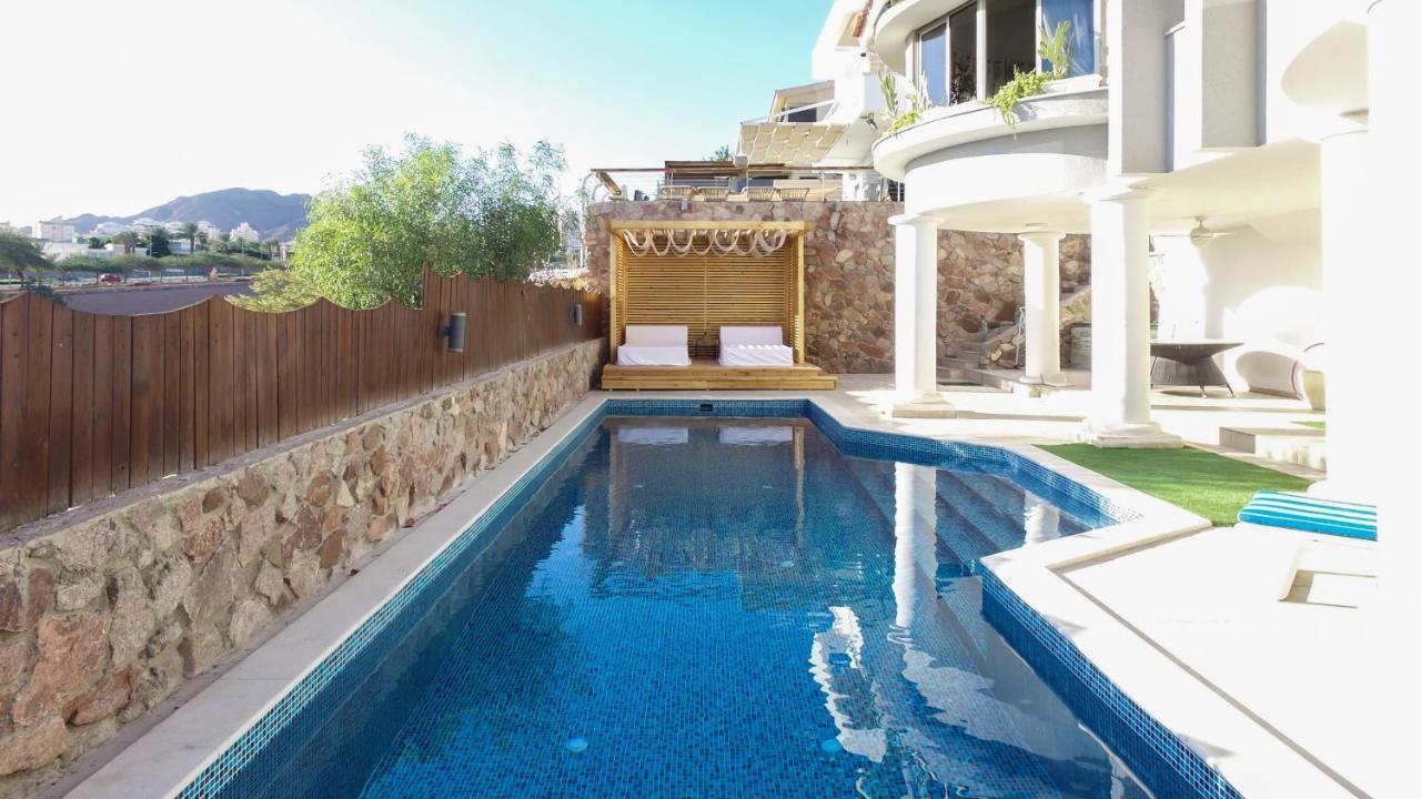 Luxury Suite By The Pool Ейлат Екстер'єр фото